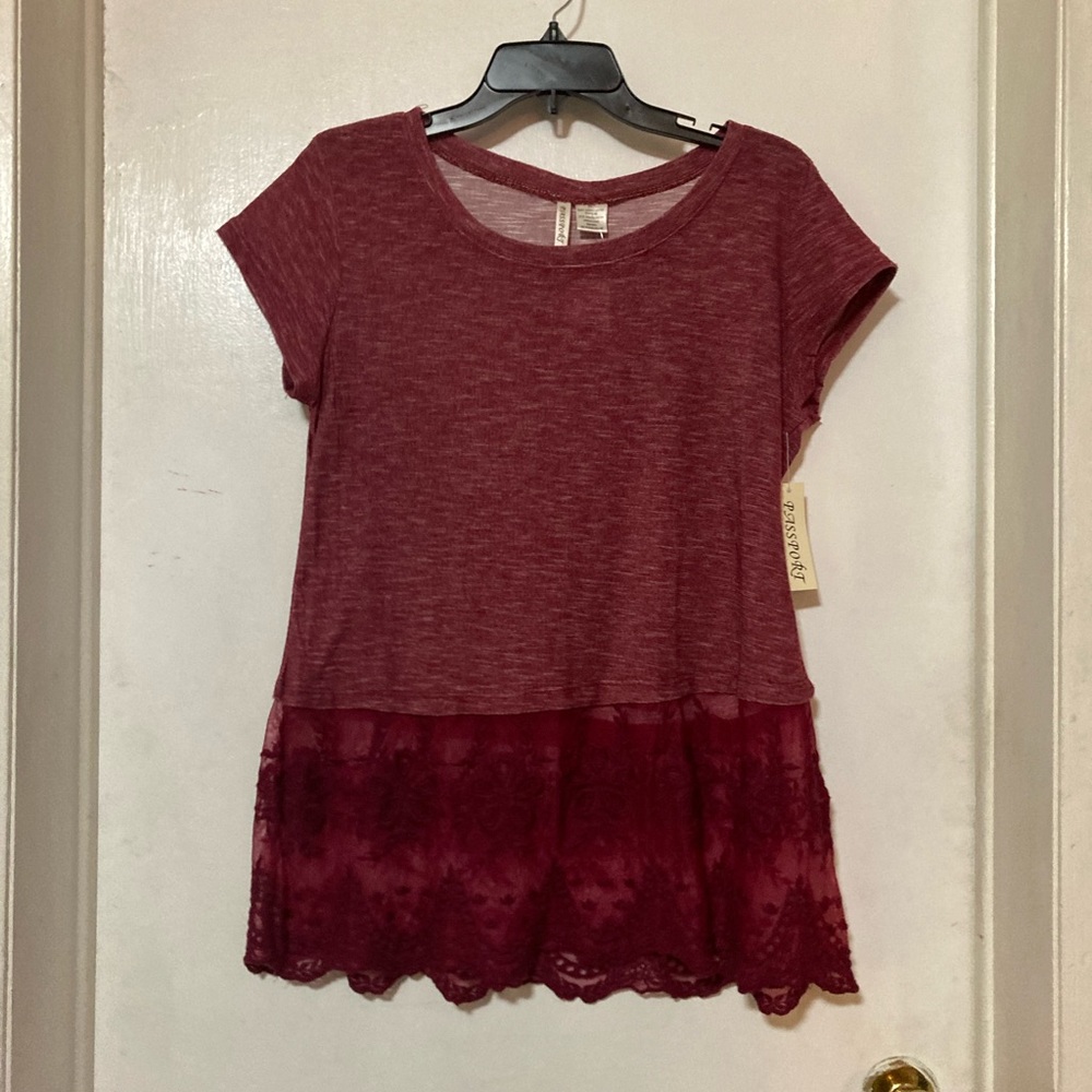 Cute loosefitting top